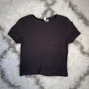 H&M basic gray ribbed crop top shirt